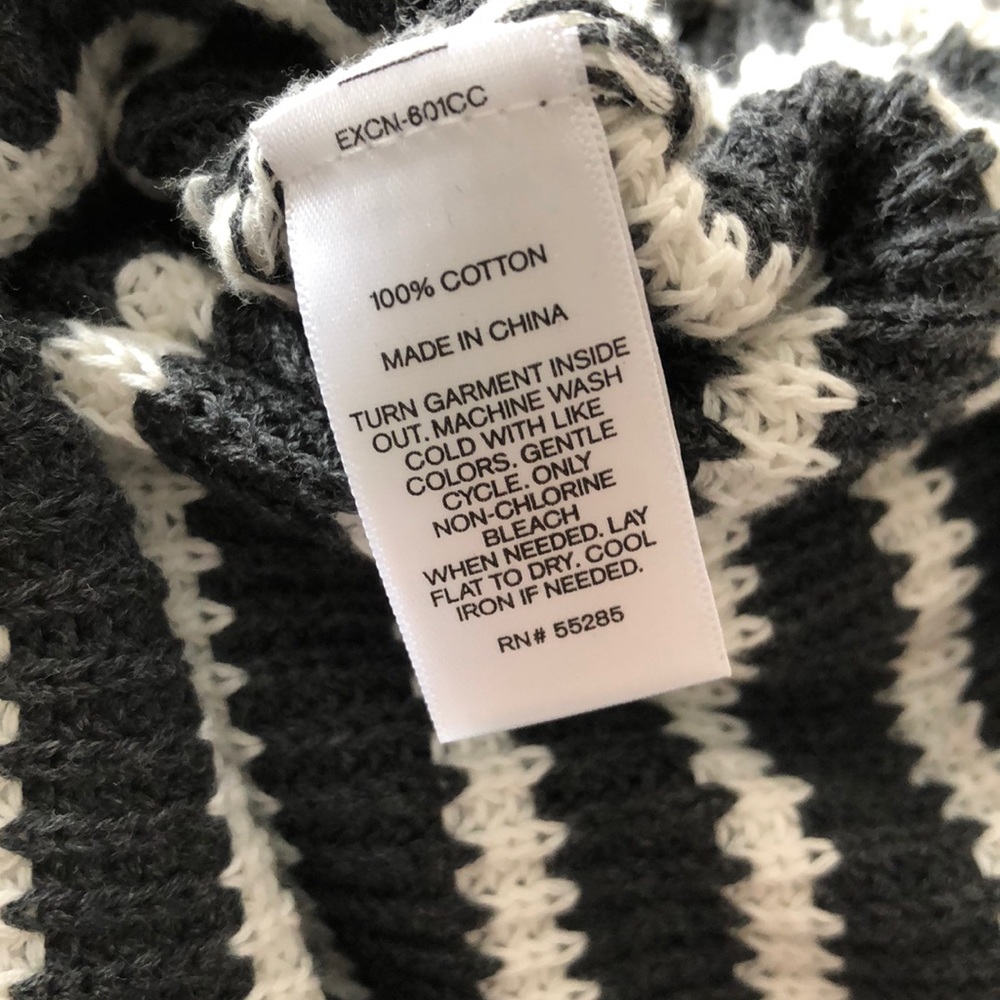 Express sweater - Picture 7 of 7